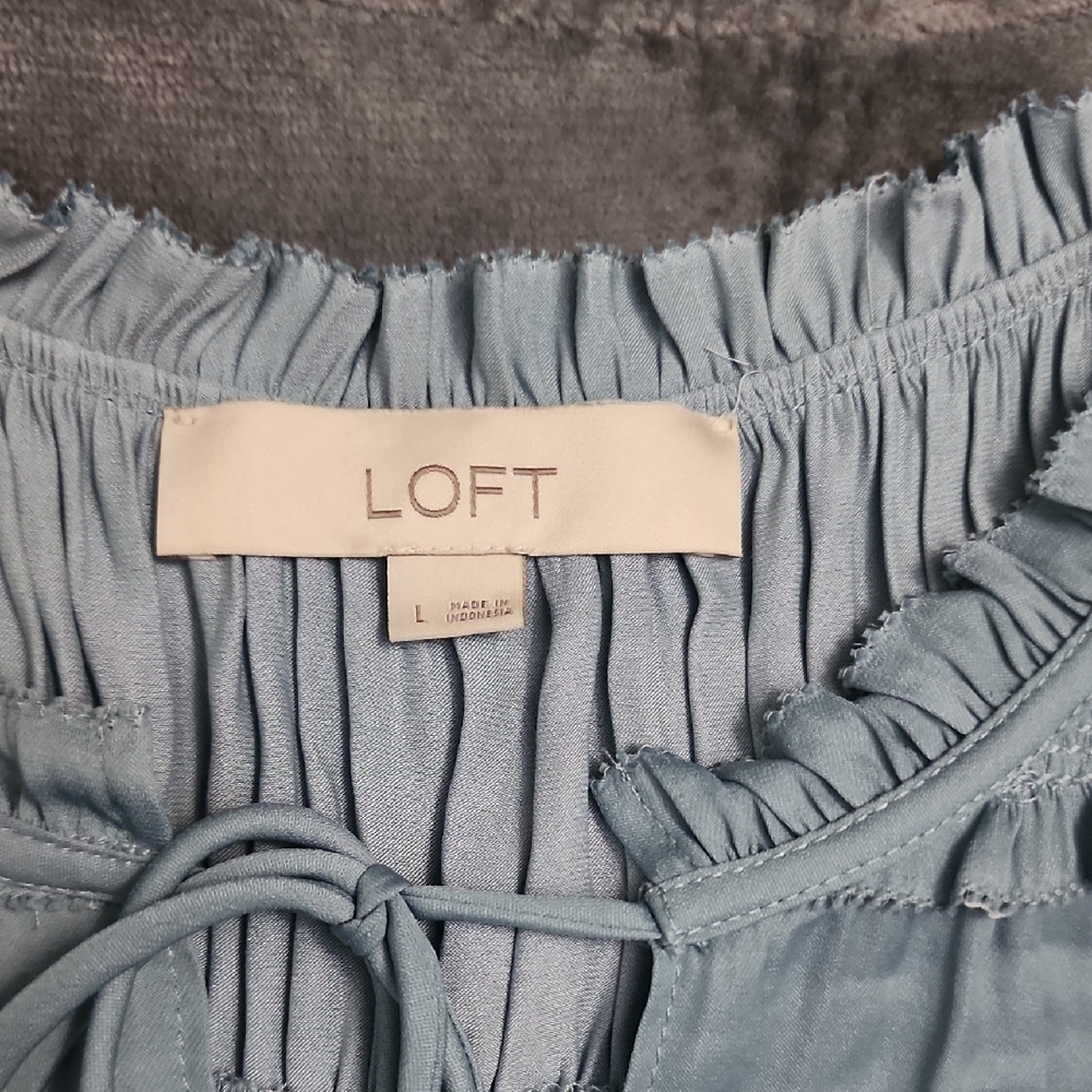LOFT Light Blue Green Ruffle Sleeveless Blouse - Picture 5 of 9